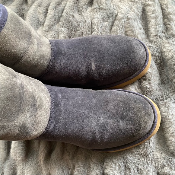 UGG Kristin Wedge Mini Boots - Picture 6 of 11